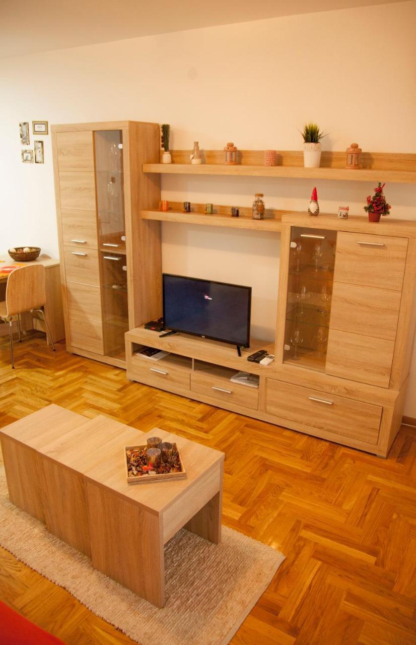 Apartment Vas Raj Novi Sad Extérieur photo