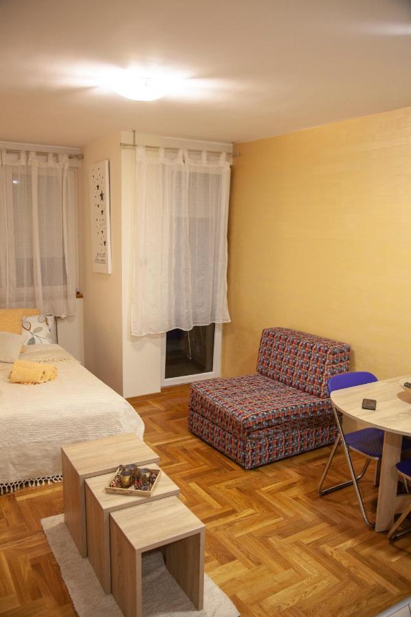 Apartment Vas Raj Novi Sad Extérieur photo